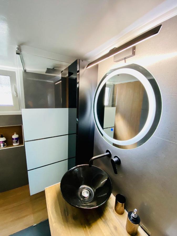 Phoenix Garden Apartments II Афины Экстерьер фото