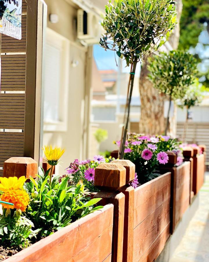 Phoenix Garden Apartments II Афины Экстерьер фото